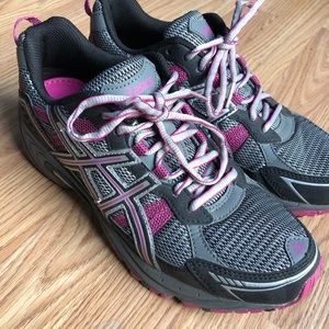 NEW Asics tennis shoes! Hot pink/gray